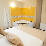 Bed and breakfast Vesuvio Est Striano